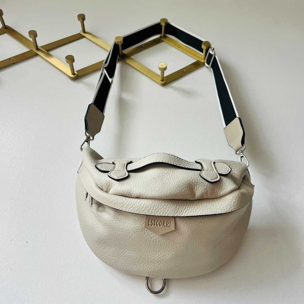 Crossbody Bum Bag in Cream, NWOT - Picture 2 of 11